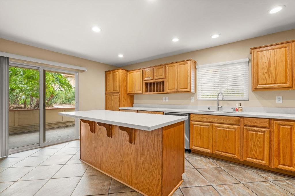 6880 Hyde Park Drive B