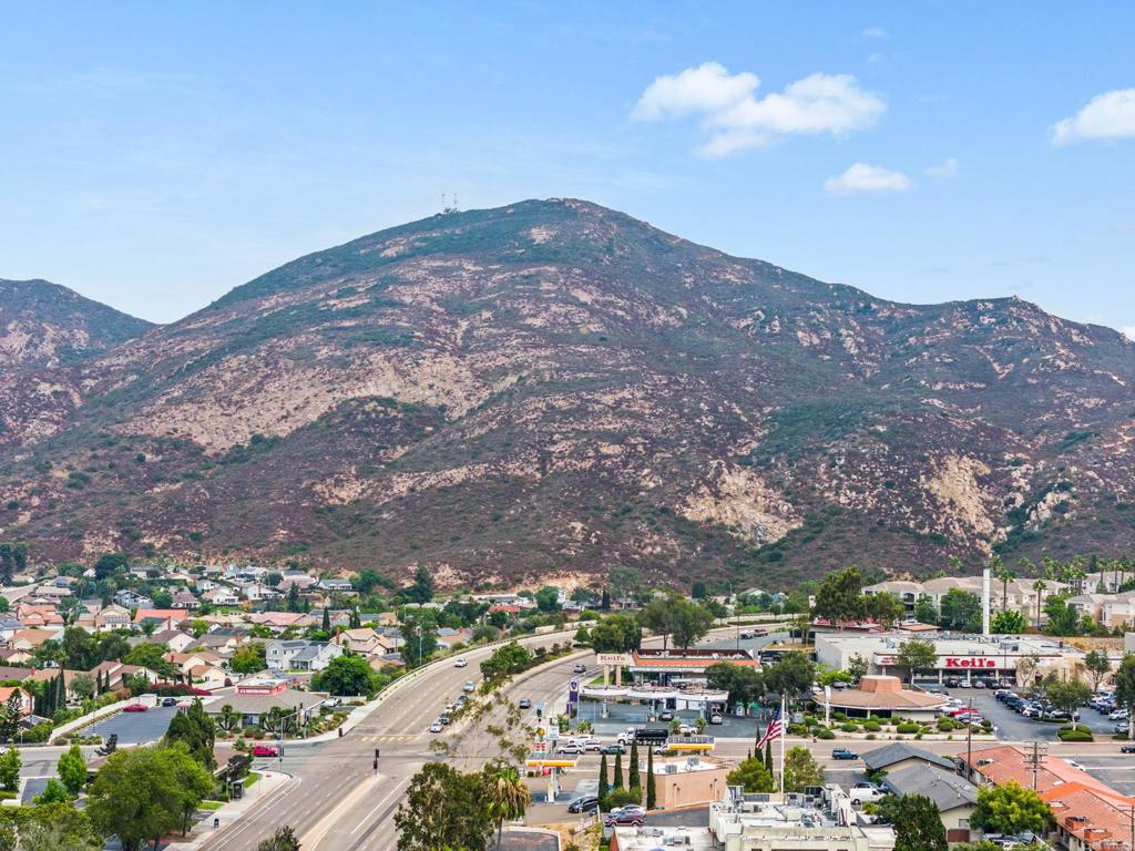 6880 Hyde Park Drive B