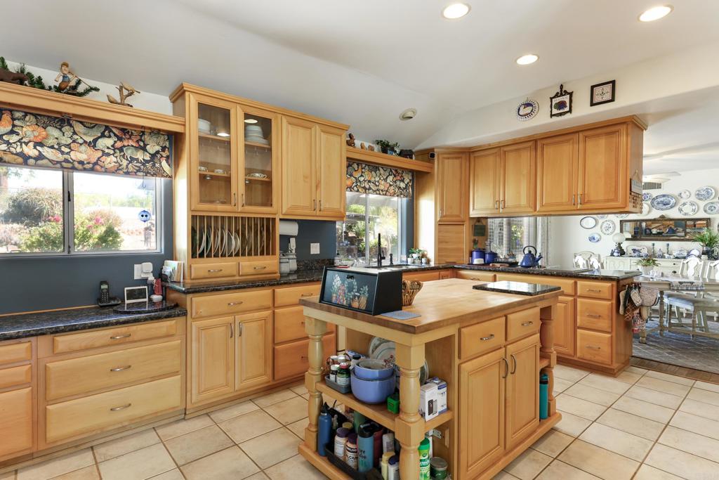 1014 Vista Grande Road