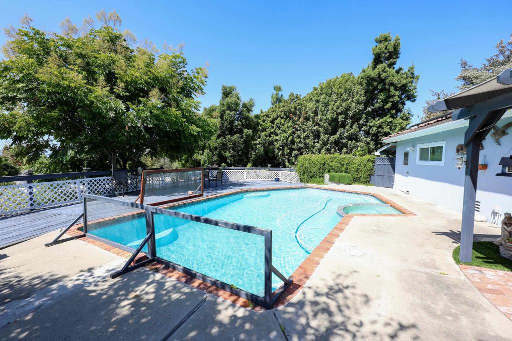 1014 Vista Grande Road