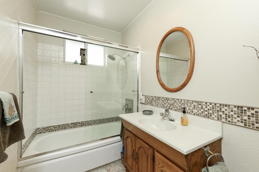 1014 Vista Grande Road