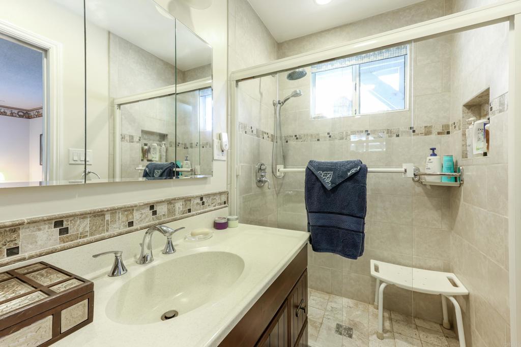 1014 Vista Grande Road