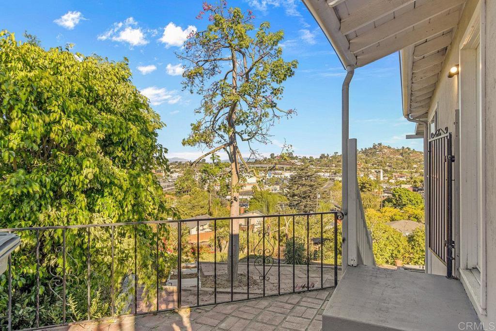 8561 Tio Diego Place