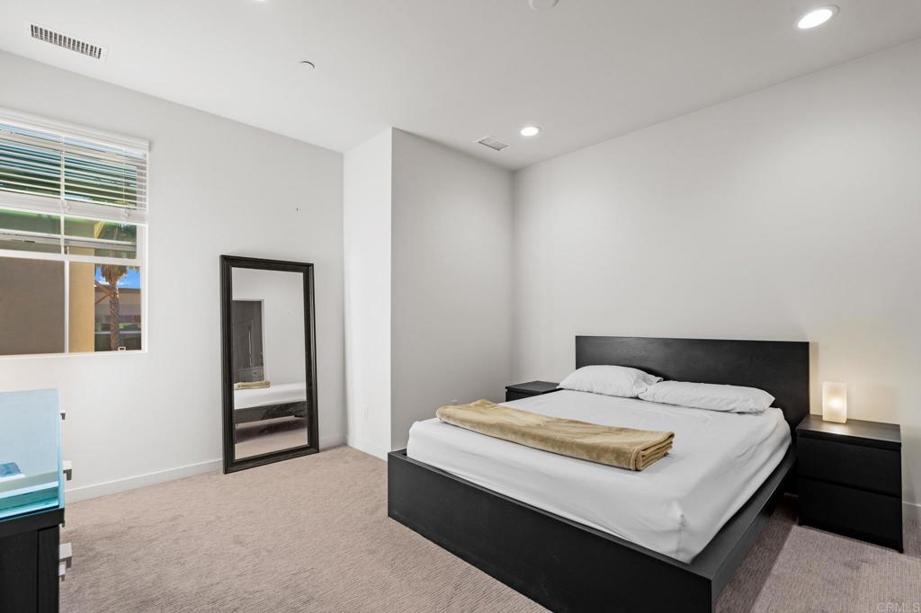 312 Waverunner Court