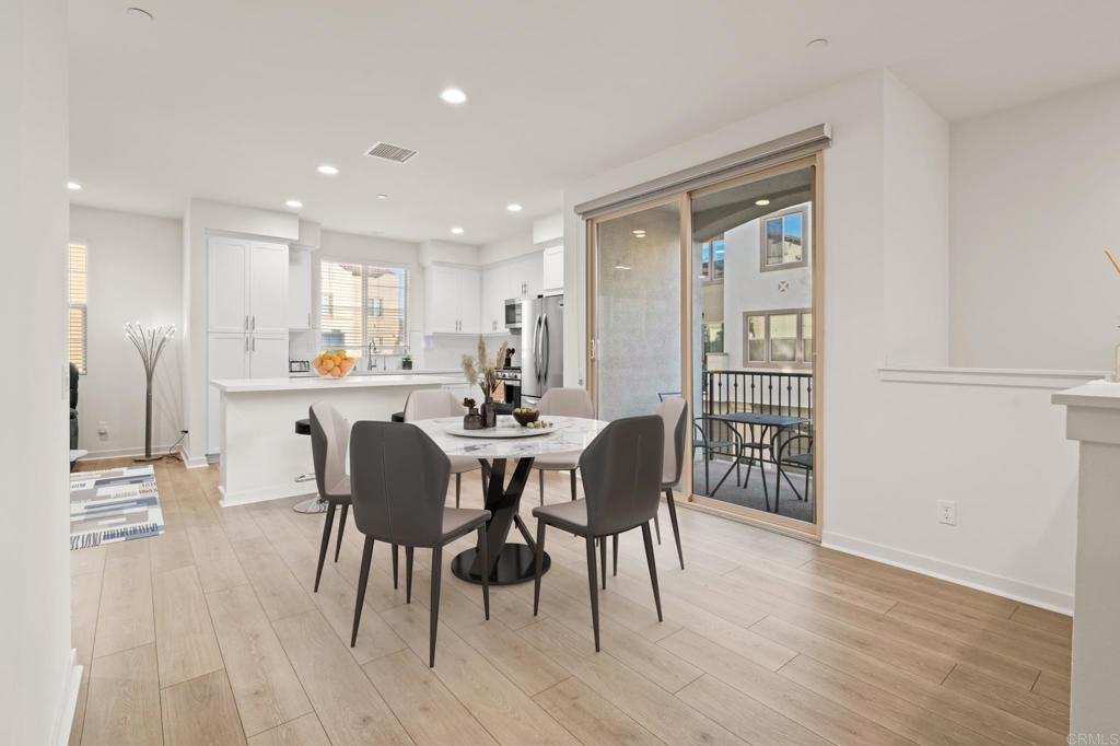 312 Waverunner Court