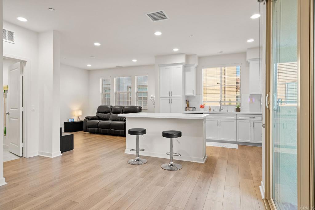 312 Waverunner Court