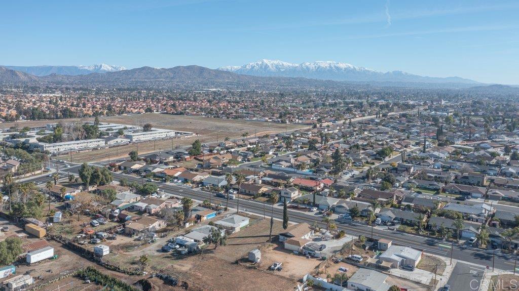 13611 Elsworth Street