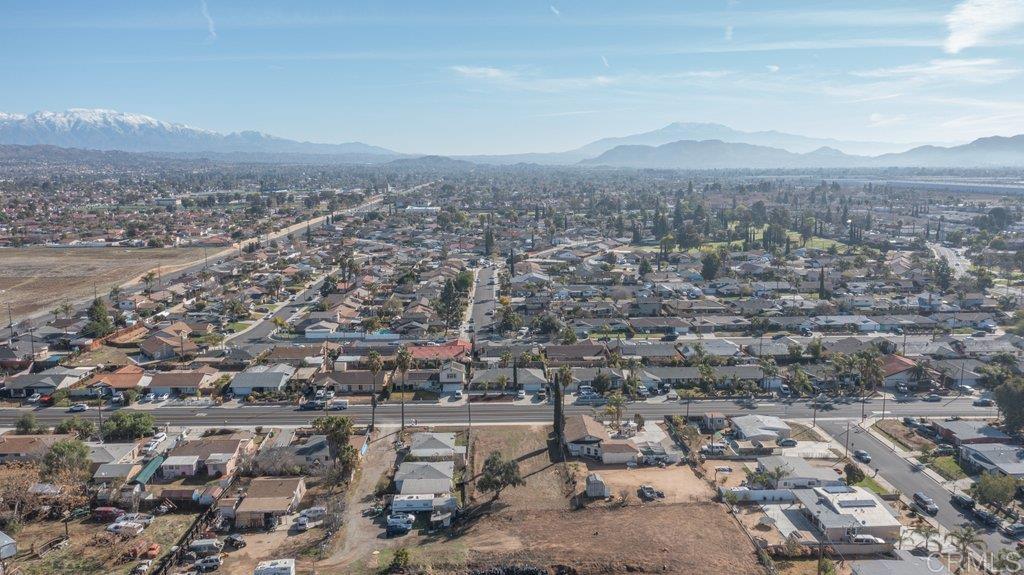 13611 Elsworth Street