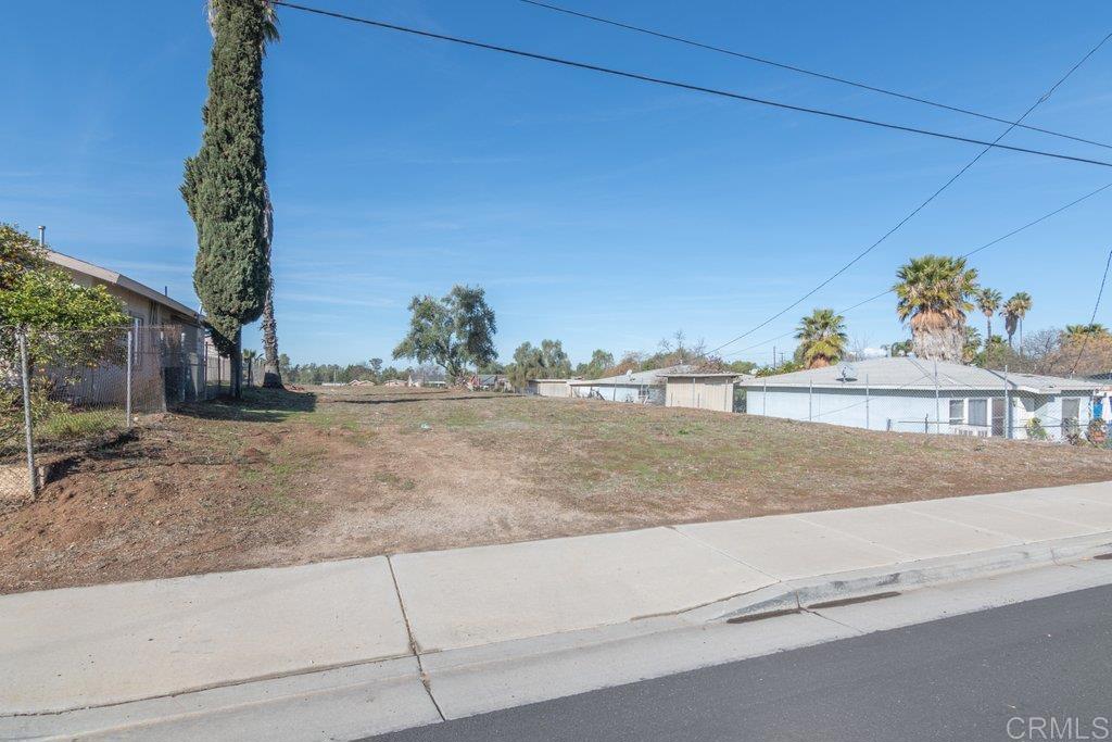 13611 Elsworth Street