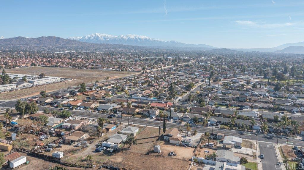 13611 Elsworth Street