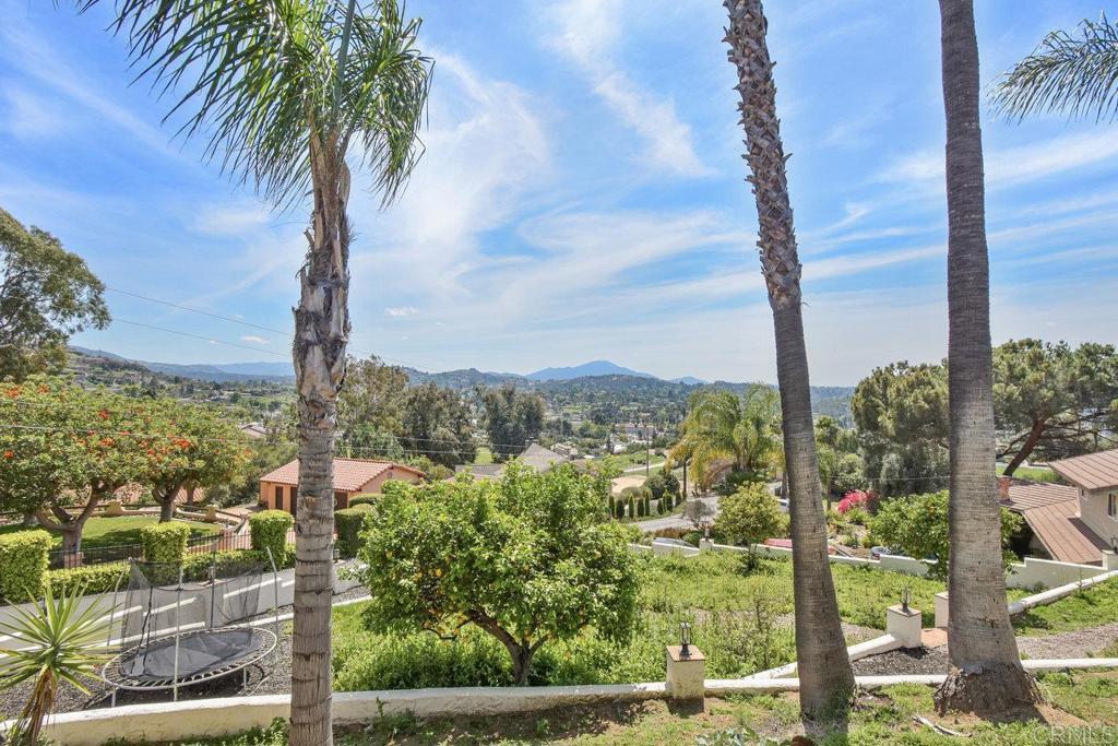 2044 Eula Lane