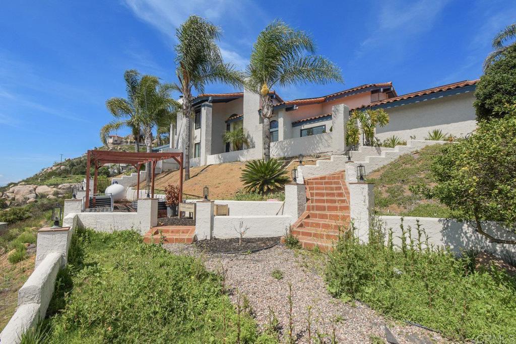 2044 Eula Lane