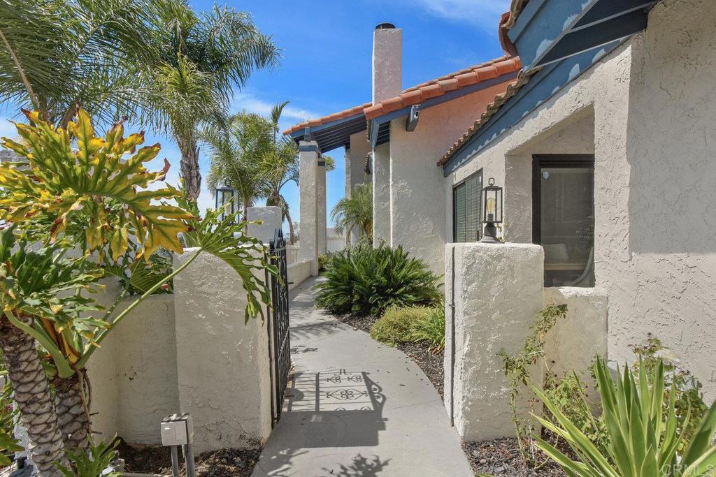 2044 Eula Lane