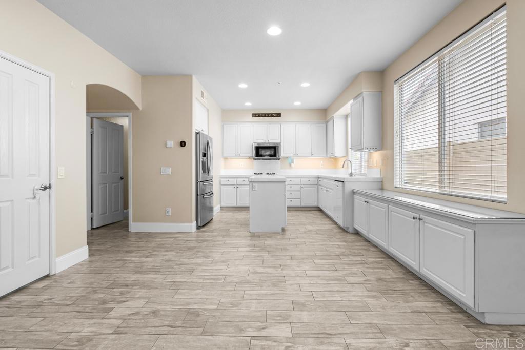 2217 Orange Grove Place