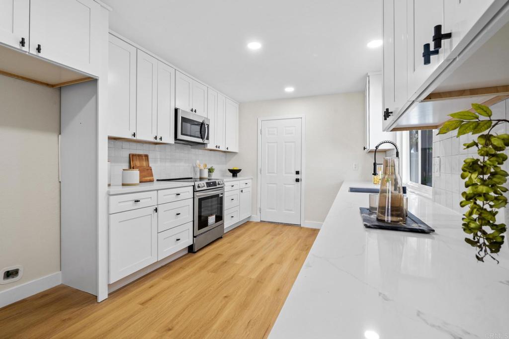 748 Granada Drive