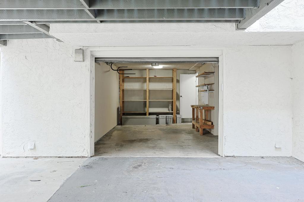 1222 River Glen Row 65