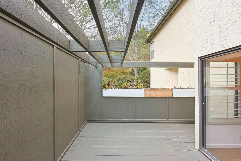 1222 River Glen Row 65