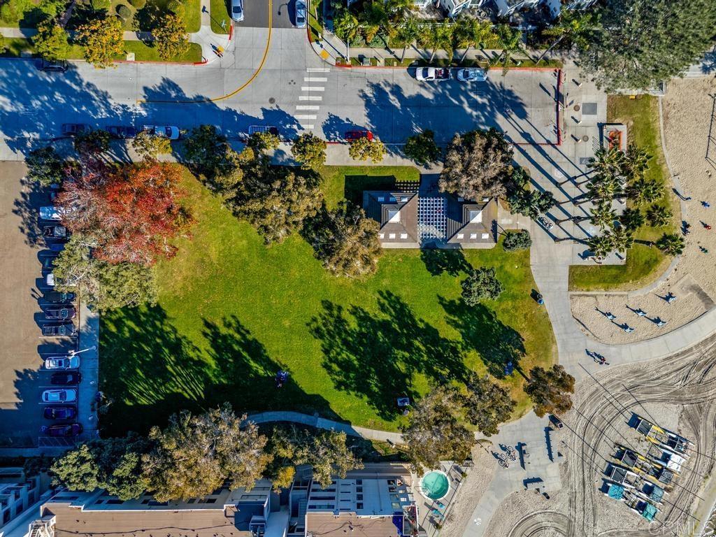 1235 Parker Place 3J