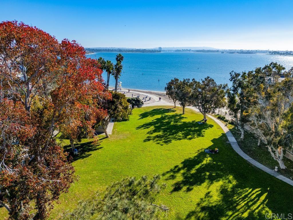 1235 Parker Place 3J