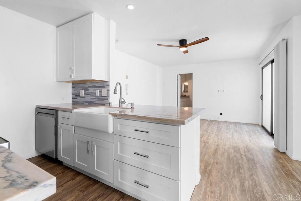 1235 Parker Place 3J