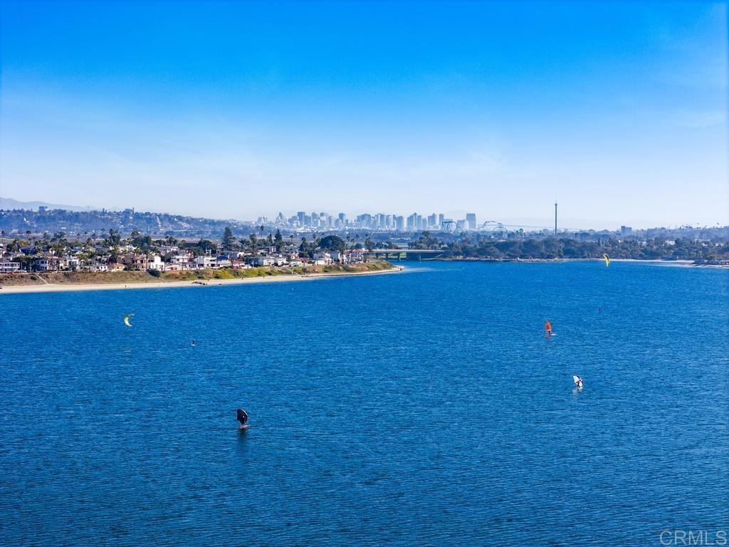 1235 Parker Place 3J