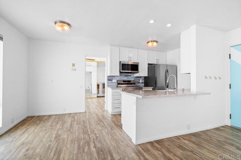 1235 Parker Place 3J