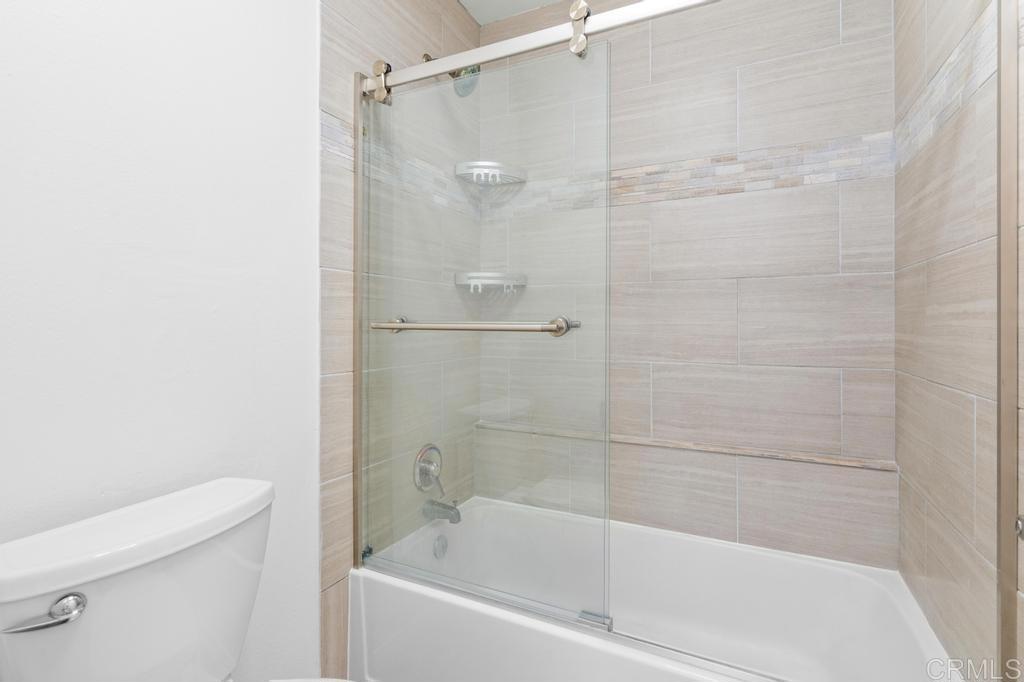 1235 Parker Place 3J