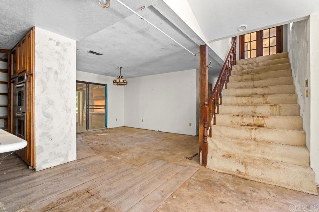 1654 Tierra Libertia