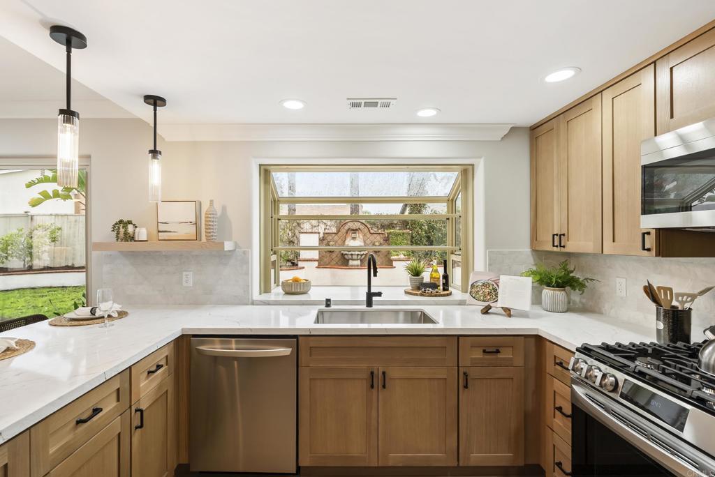 13422 Little Dawn Lane