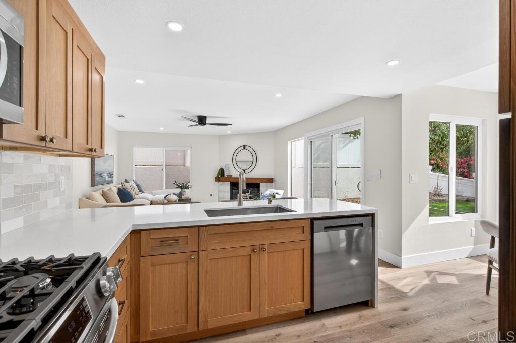 14305 El Vestido Street