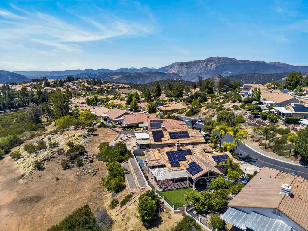 2703 Lobelia Road