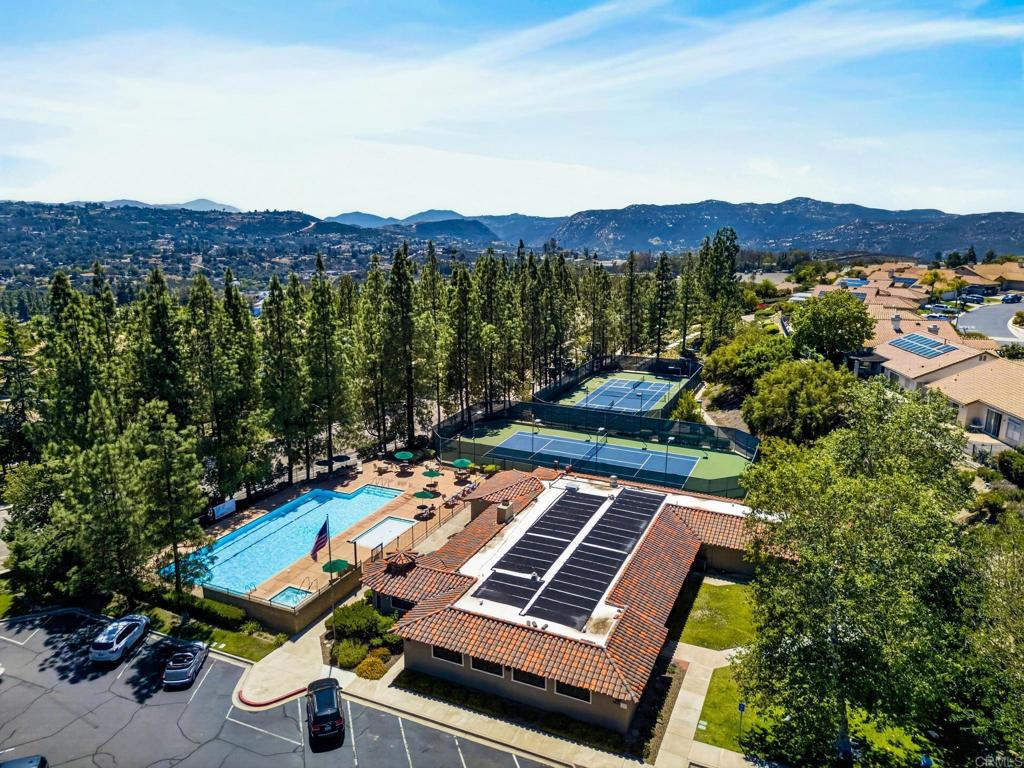 2703 Lobelia Road