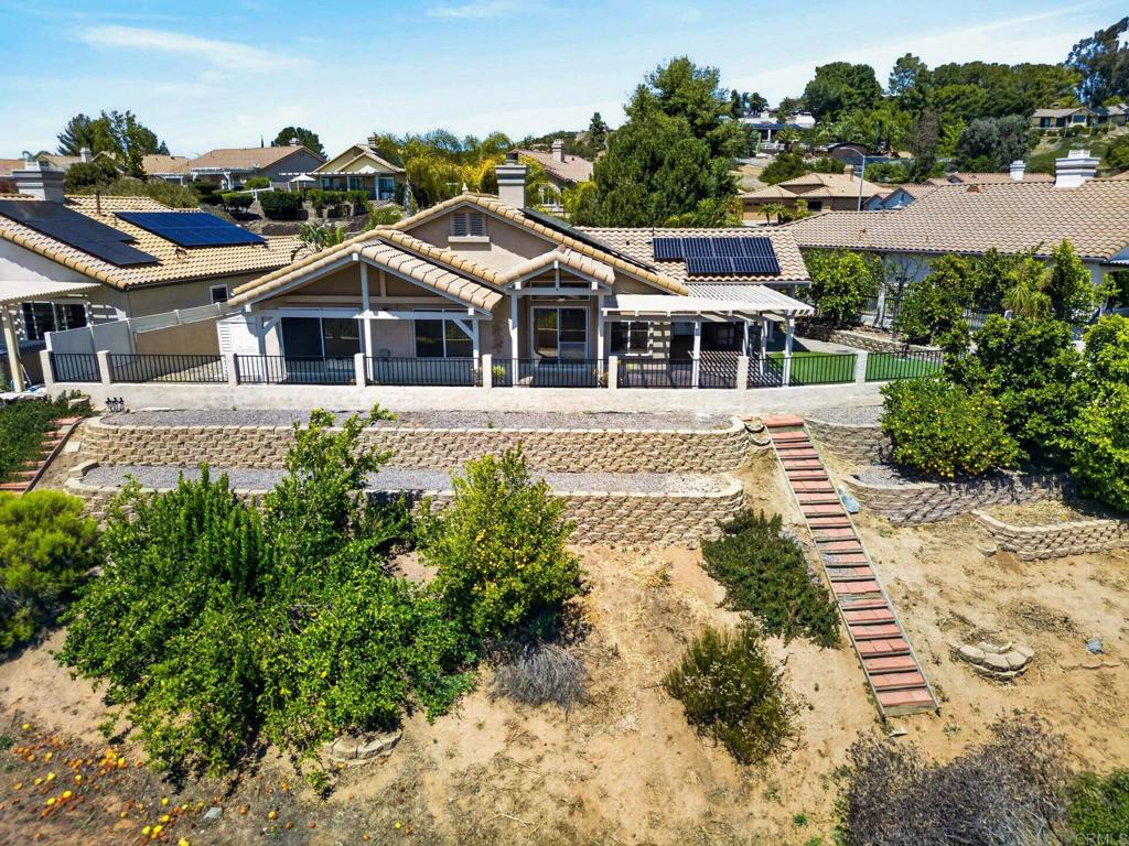 2703 Lobelia Road