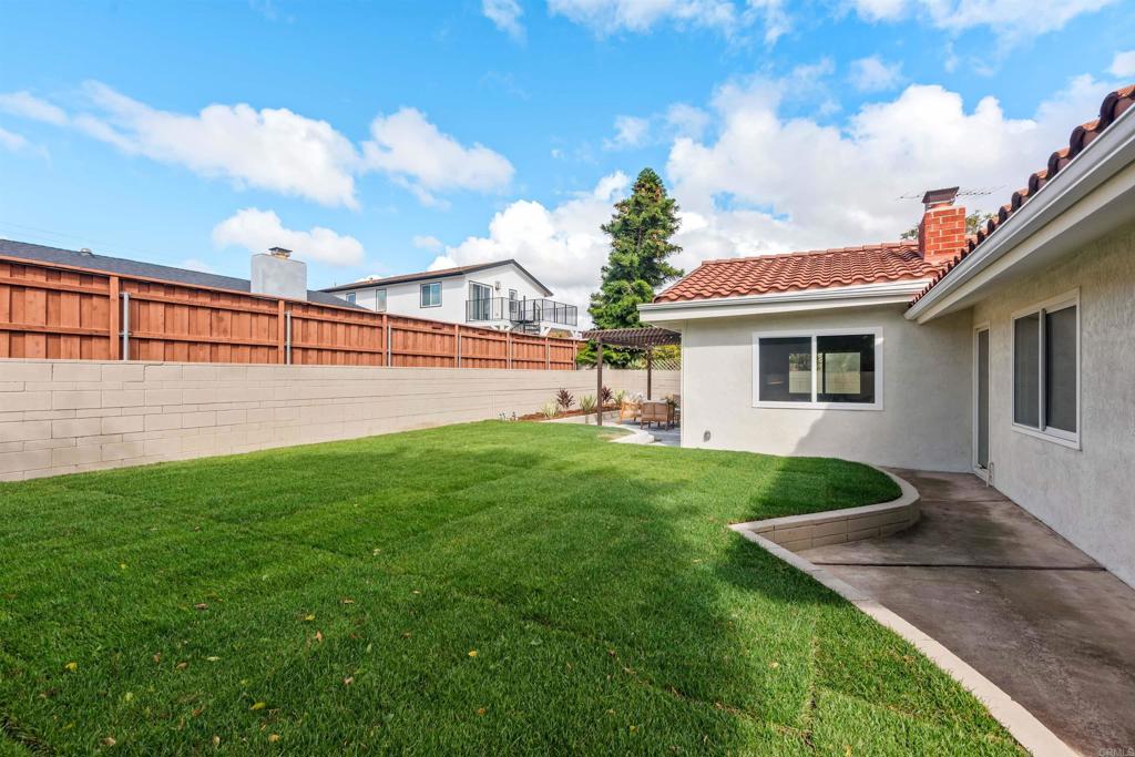 2716 Nansen Avenue