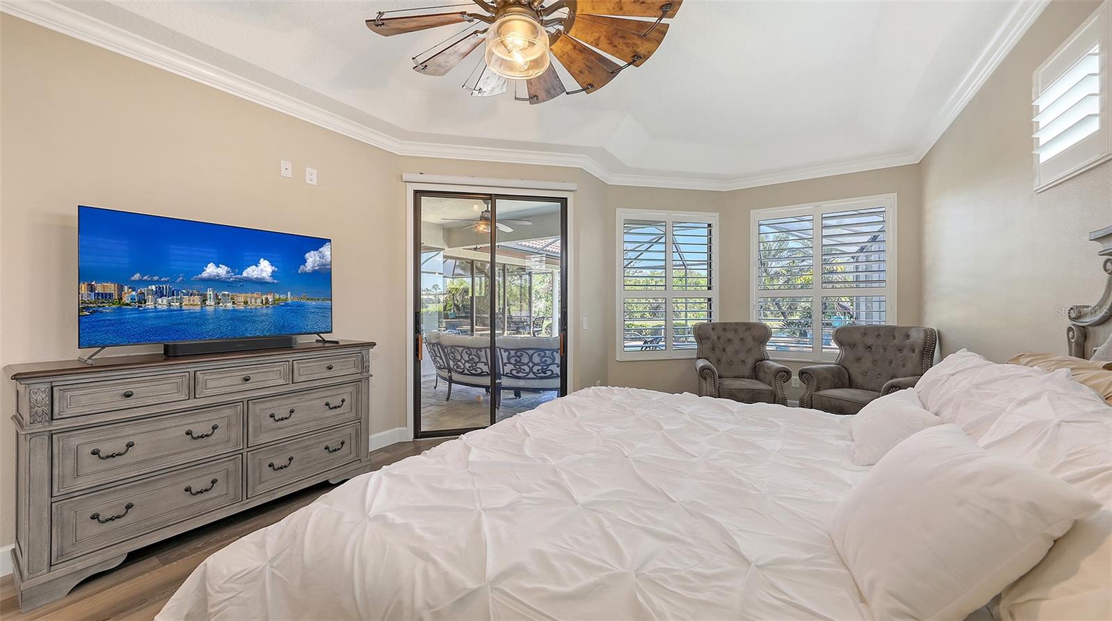 6621 THE MASTERS AVE