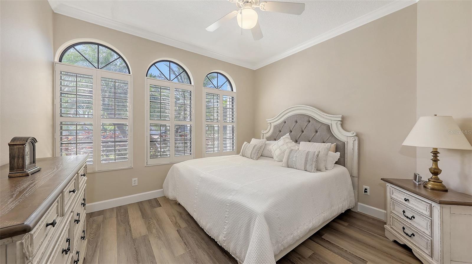 6621 THE MASTERS AVE