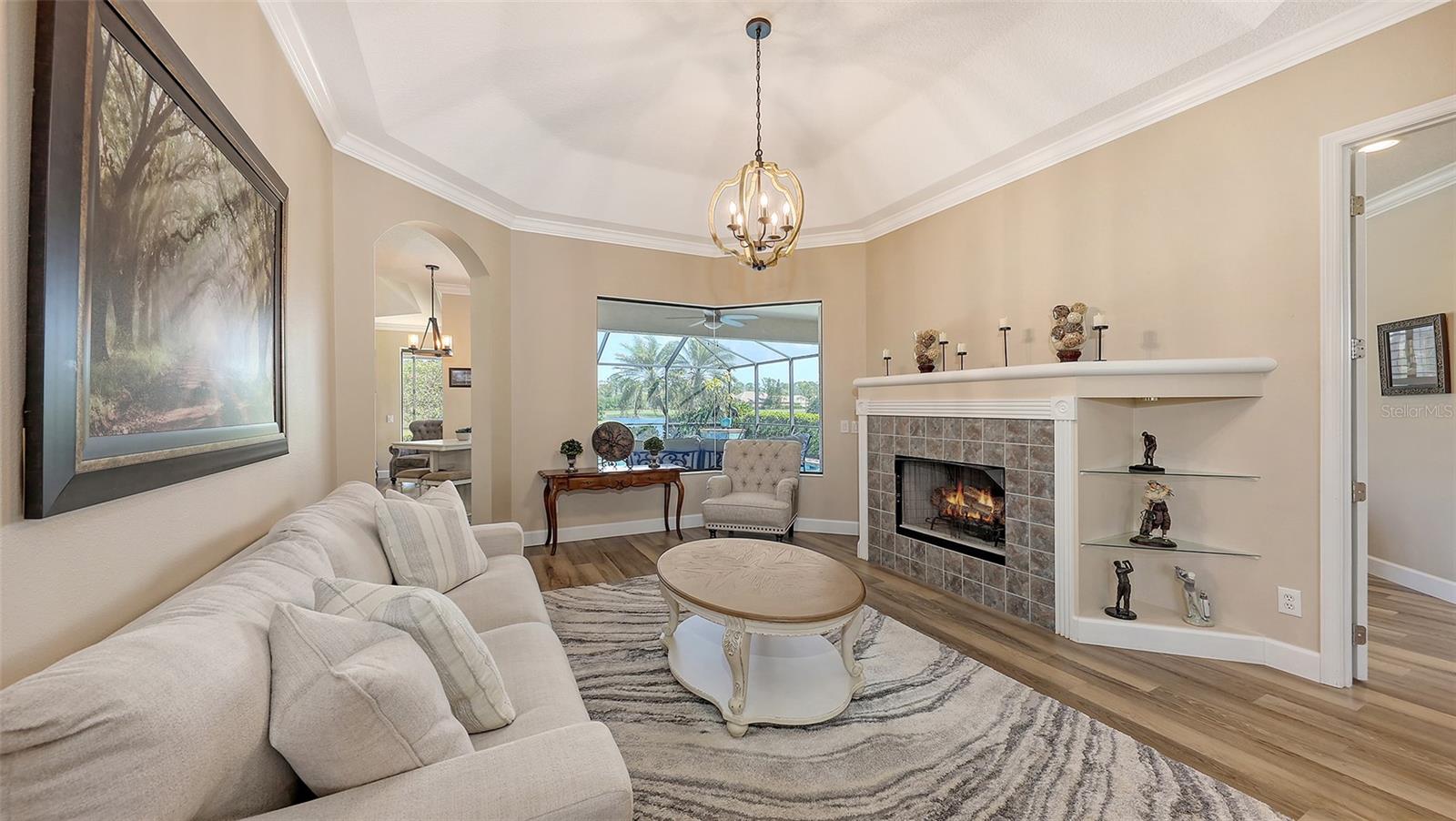 6621 THE MASTERS AVE