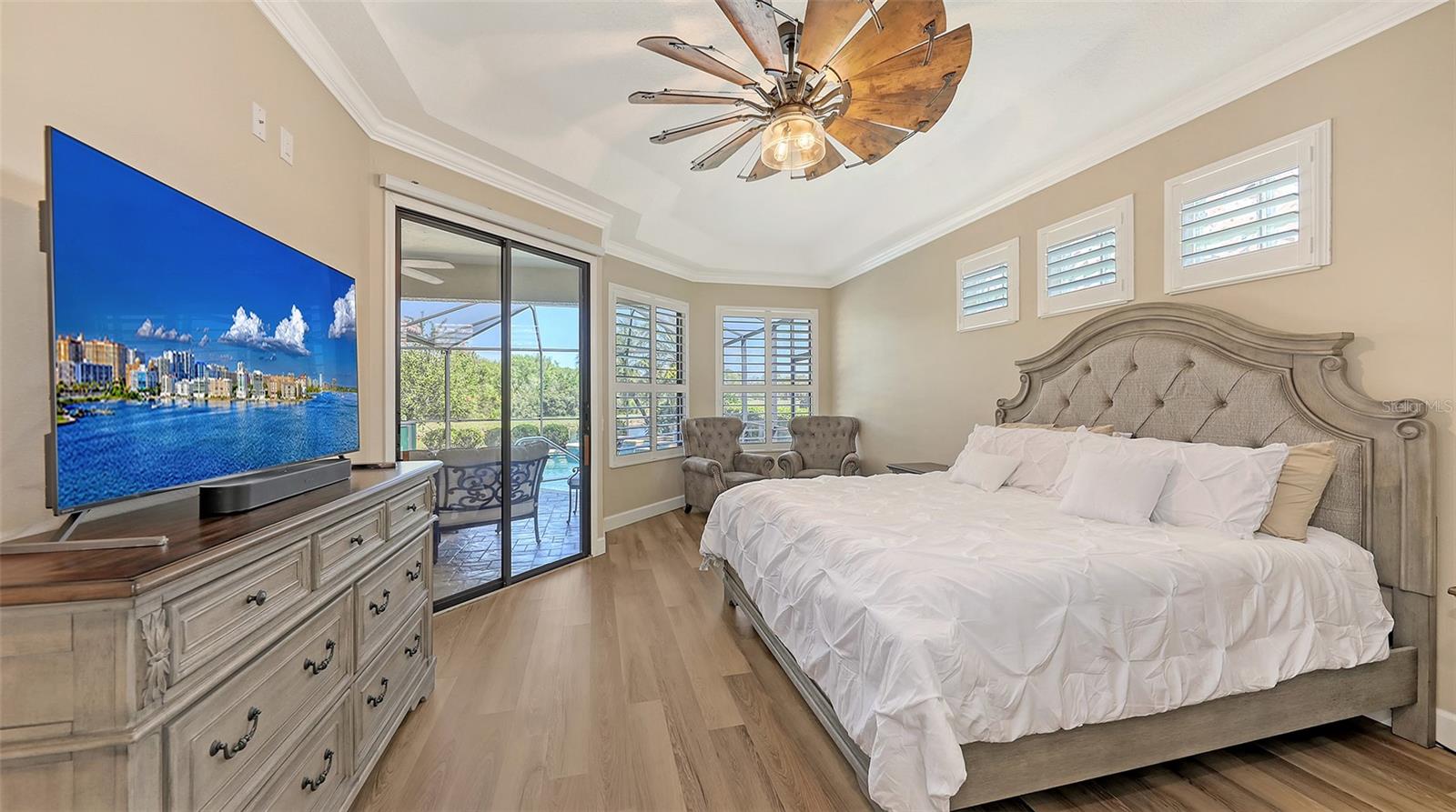 6621 THE MASTERS AVE