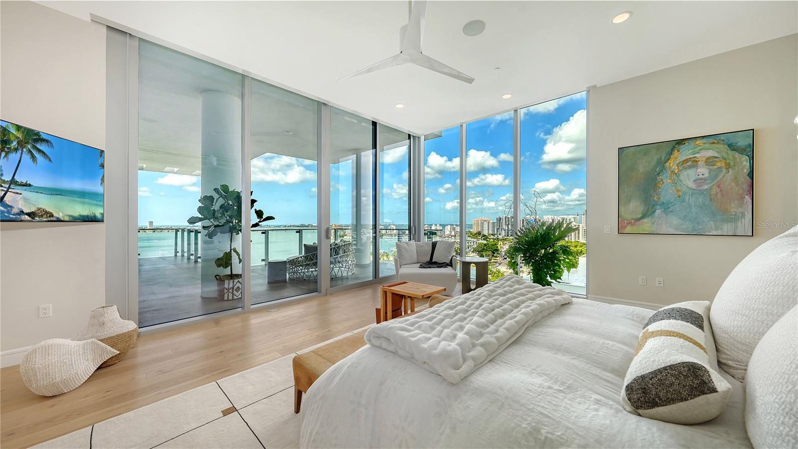605 S GULFSTREAM AVE #12