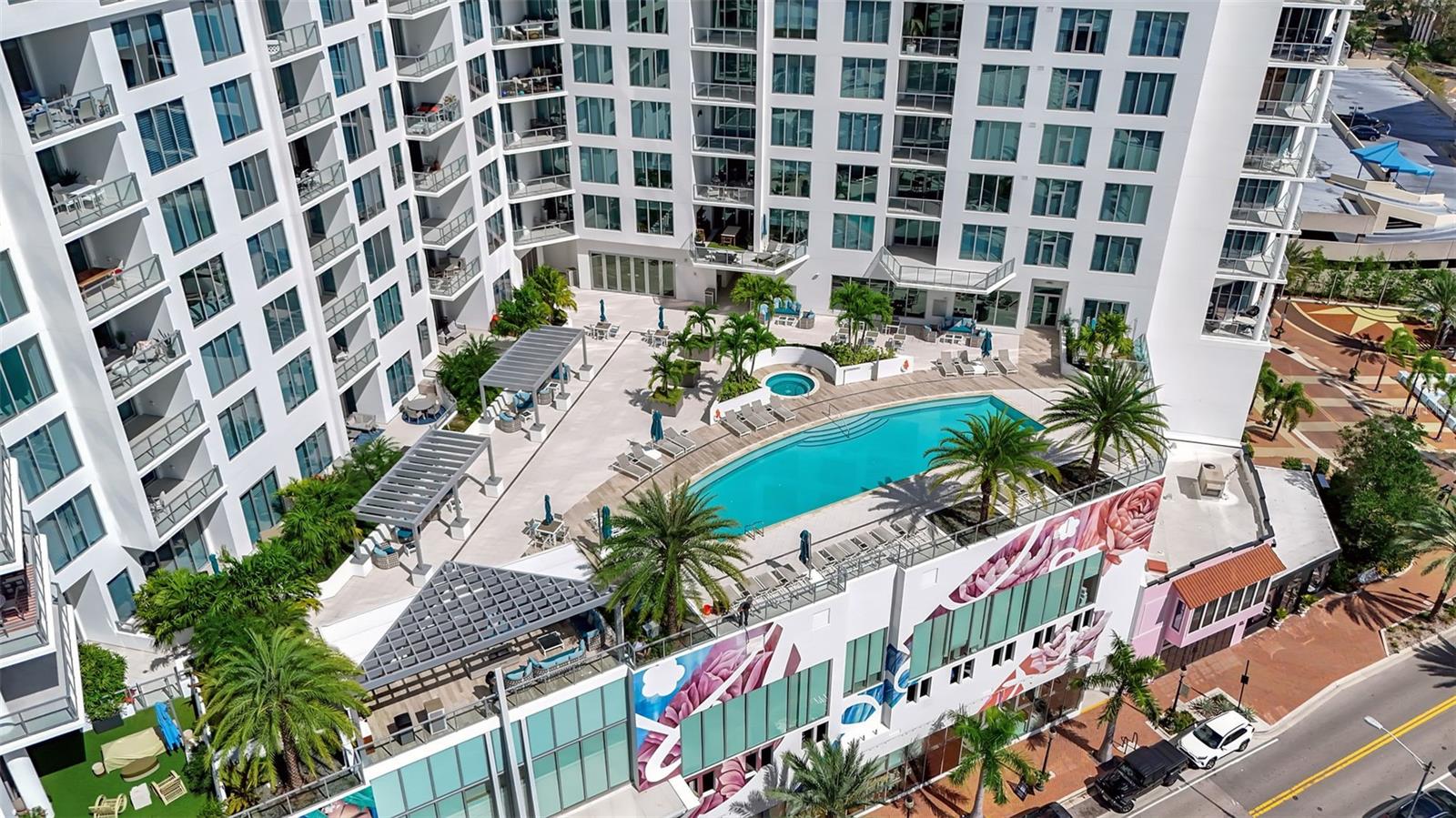 111 S PINEAPPLE AVE #519