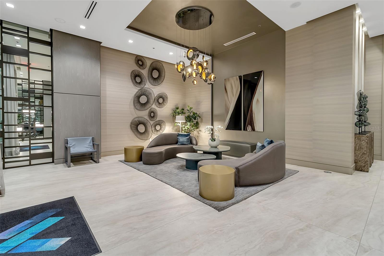 111 S PINEAPPLE AVE #519