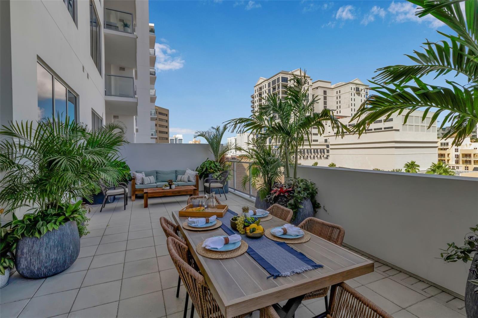 111 S PINEAPPLE AVE #519