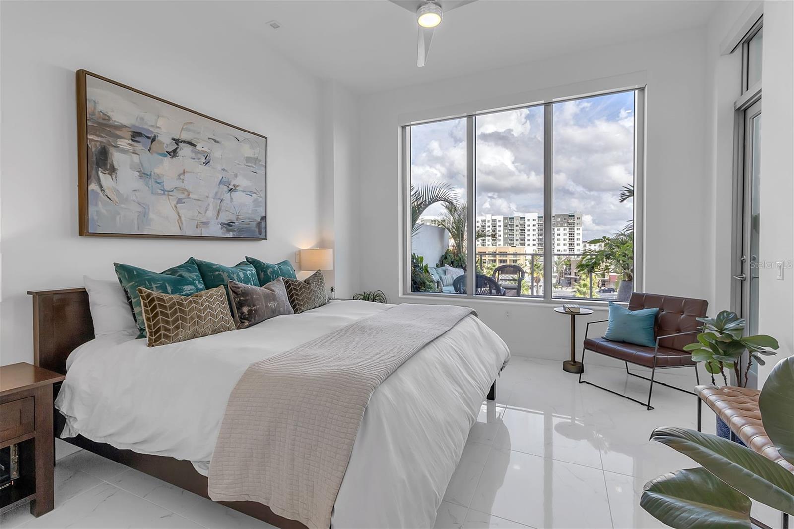 111 S PINEAPPLE AVE #519