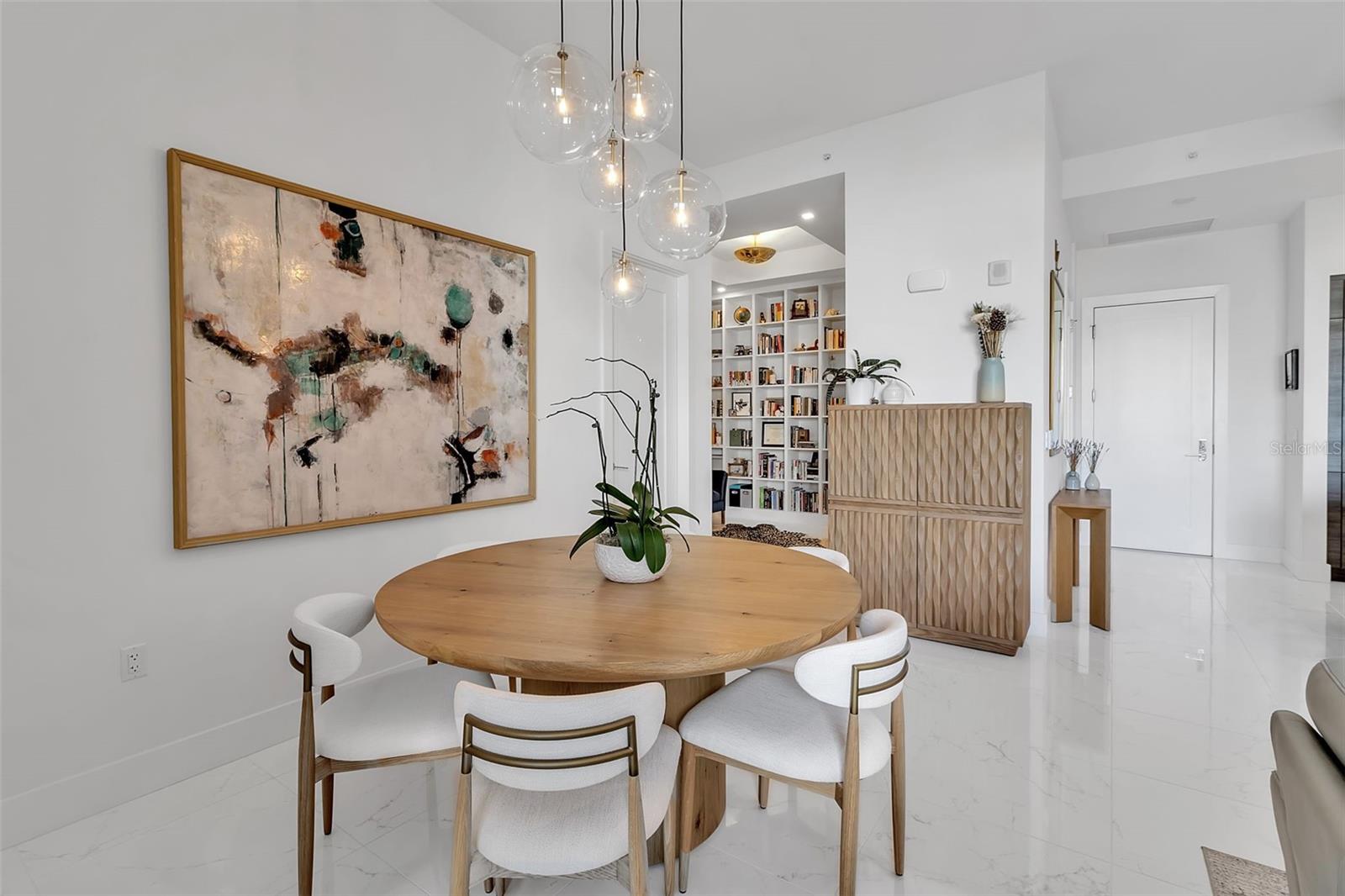 111 S PINEAPPLE AVE #519