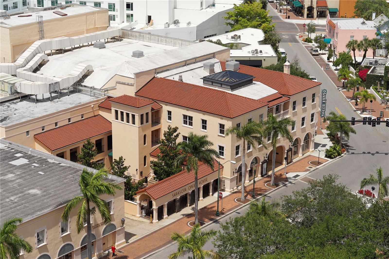 111 S PINEAPPLE AVE #519