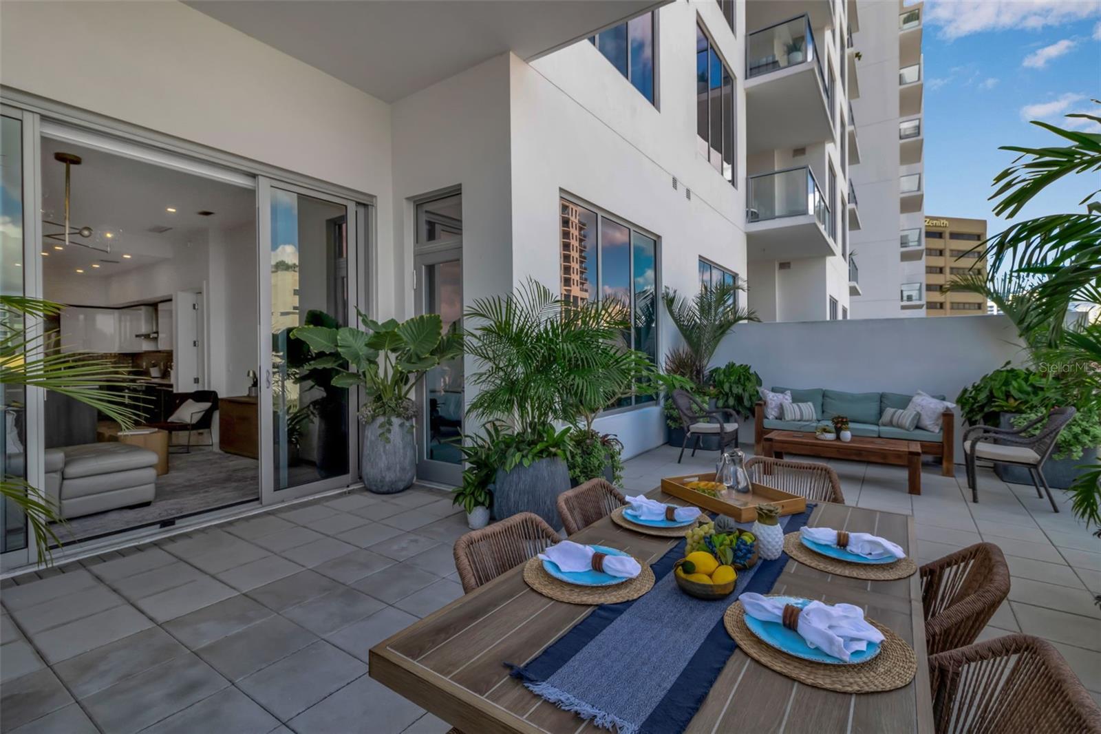 111 S PINEAPPLE AVE #519