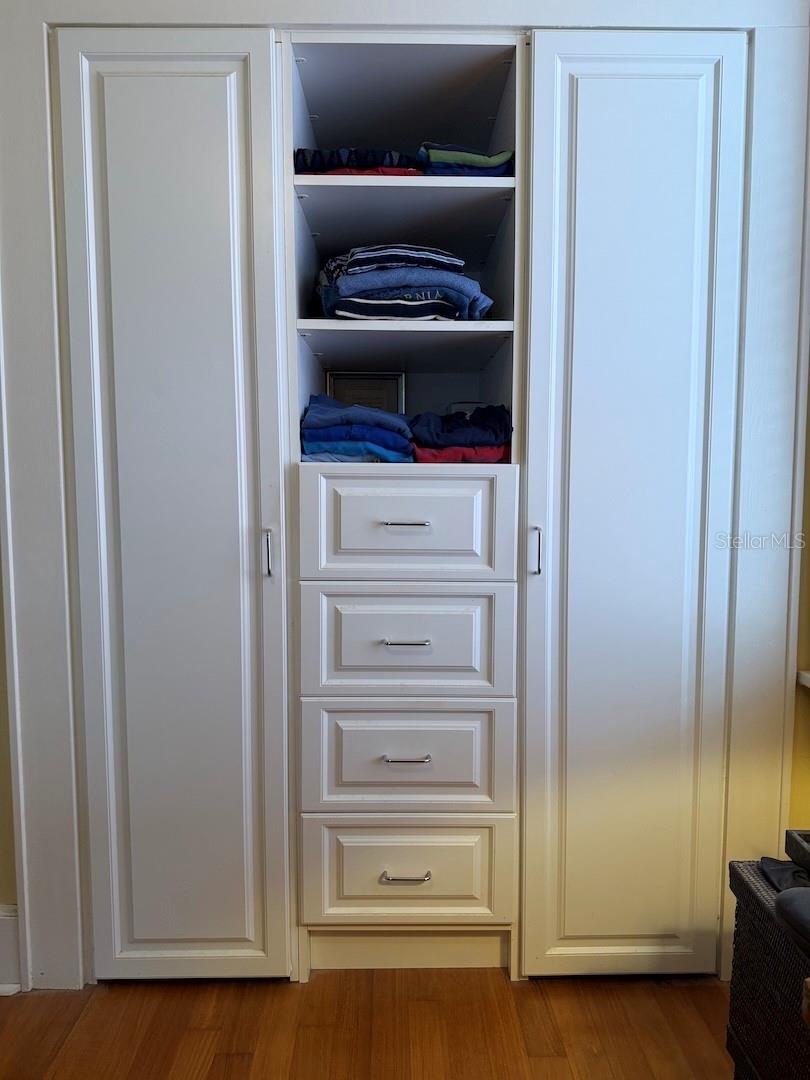 1221 N PALM AVE #204