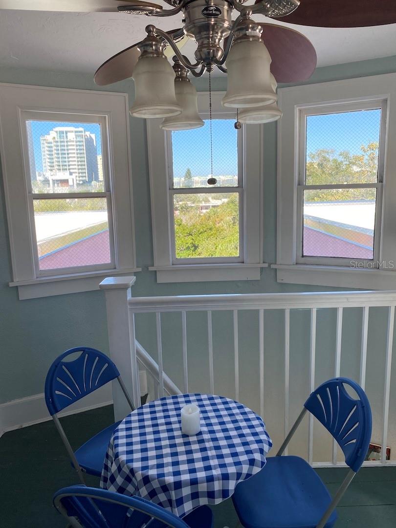 1221 N PALM AVE #204