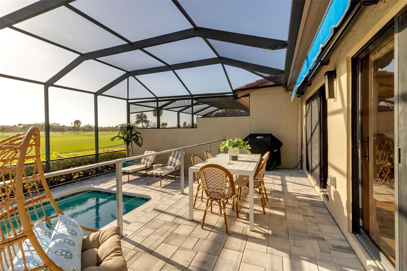 2341 HARBOUR OAKS DR