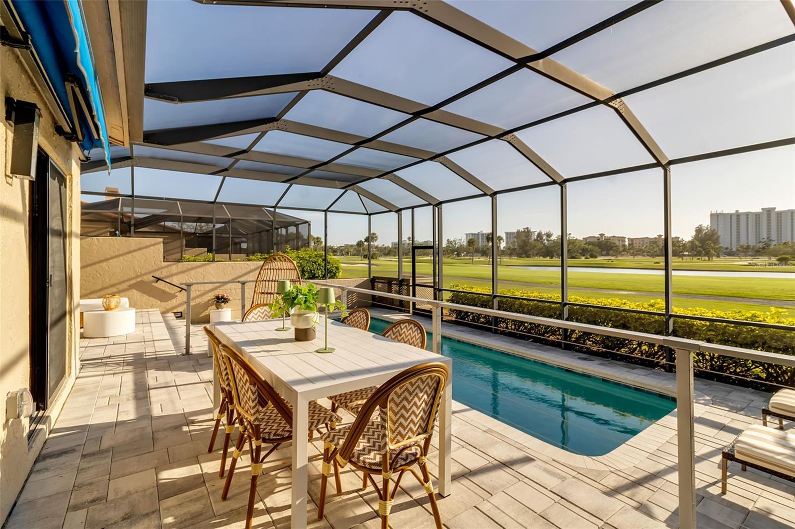 2341 HARBOUR OAKS DR